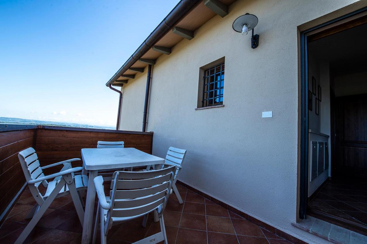 Apartamento Uliveta San Gimignano Exterior foto